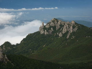 1280px-Mt.Mizugaki_02.jpg